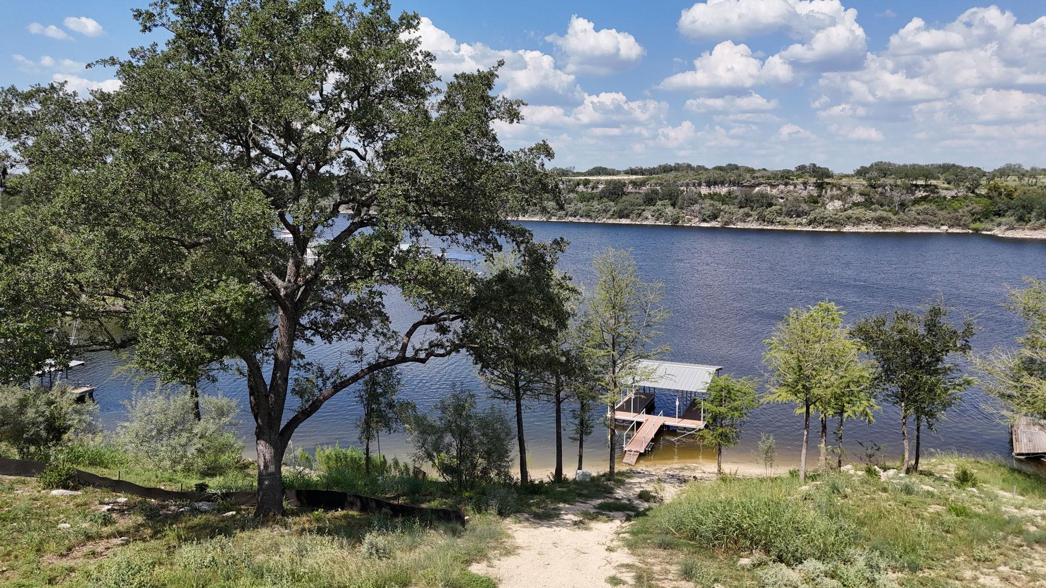 1013 Lake Shore Drive Spicewood TX 78669