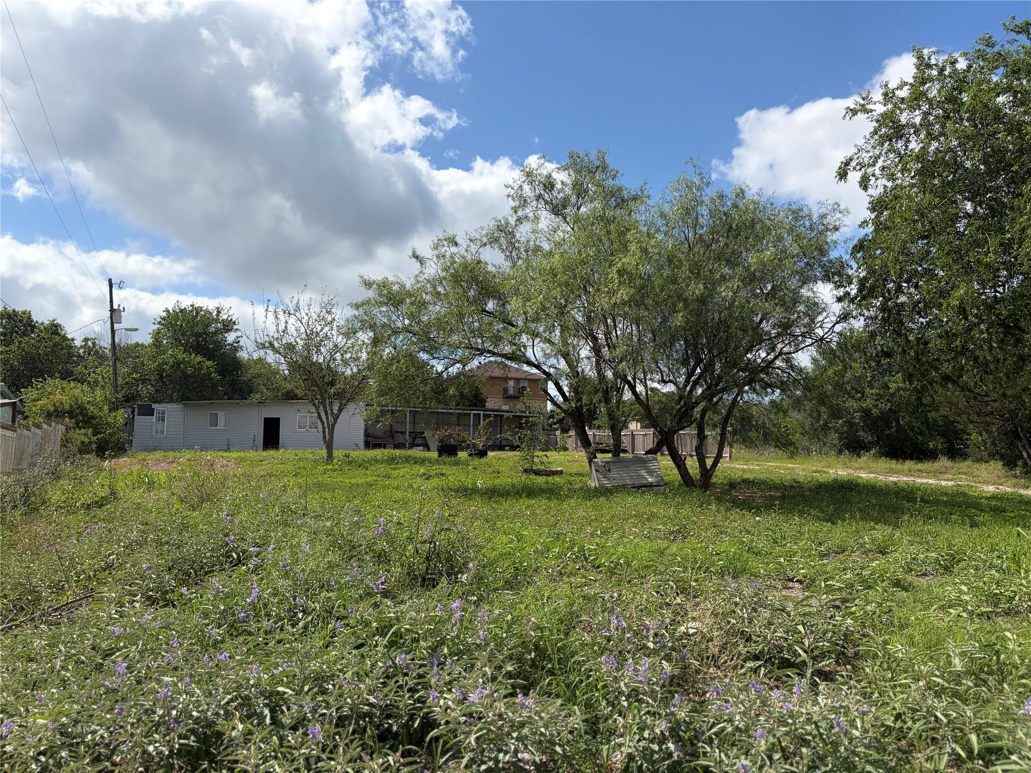 207 Cresthill Causeway Kyle TX 78640