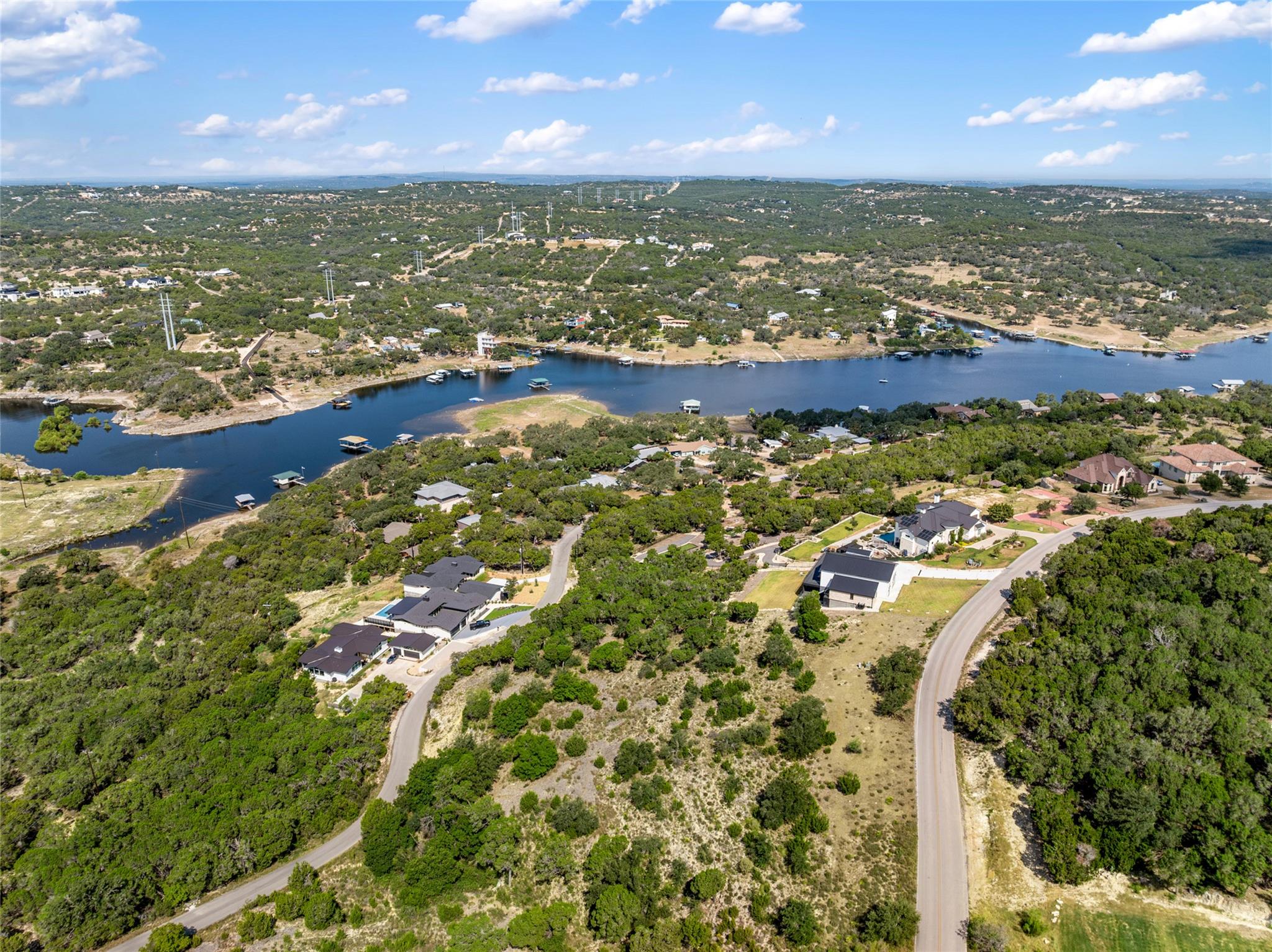 2804 Lakehurst Road Spicewood TX 78669
