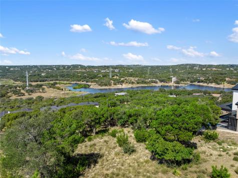 2804 Lakehurst Road Spicewood TX 78669