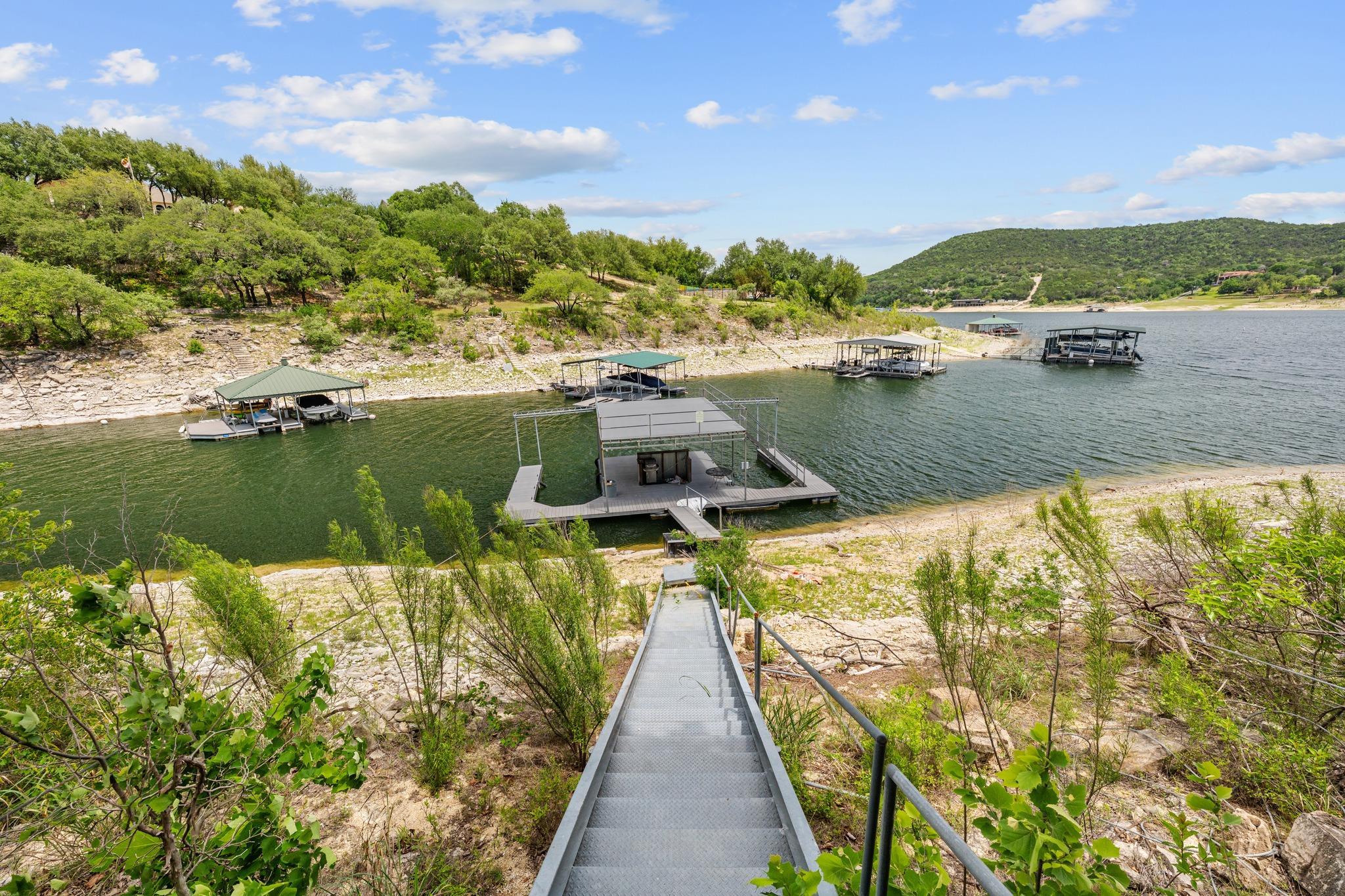 17620 Hunters Hollow Jonestown TX 78645