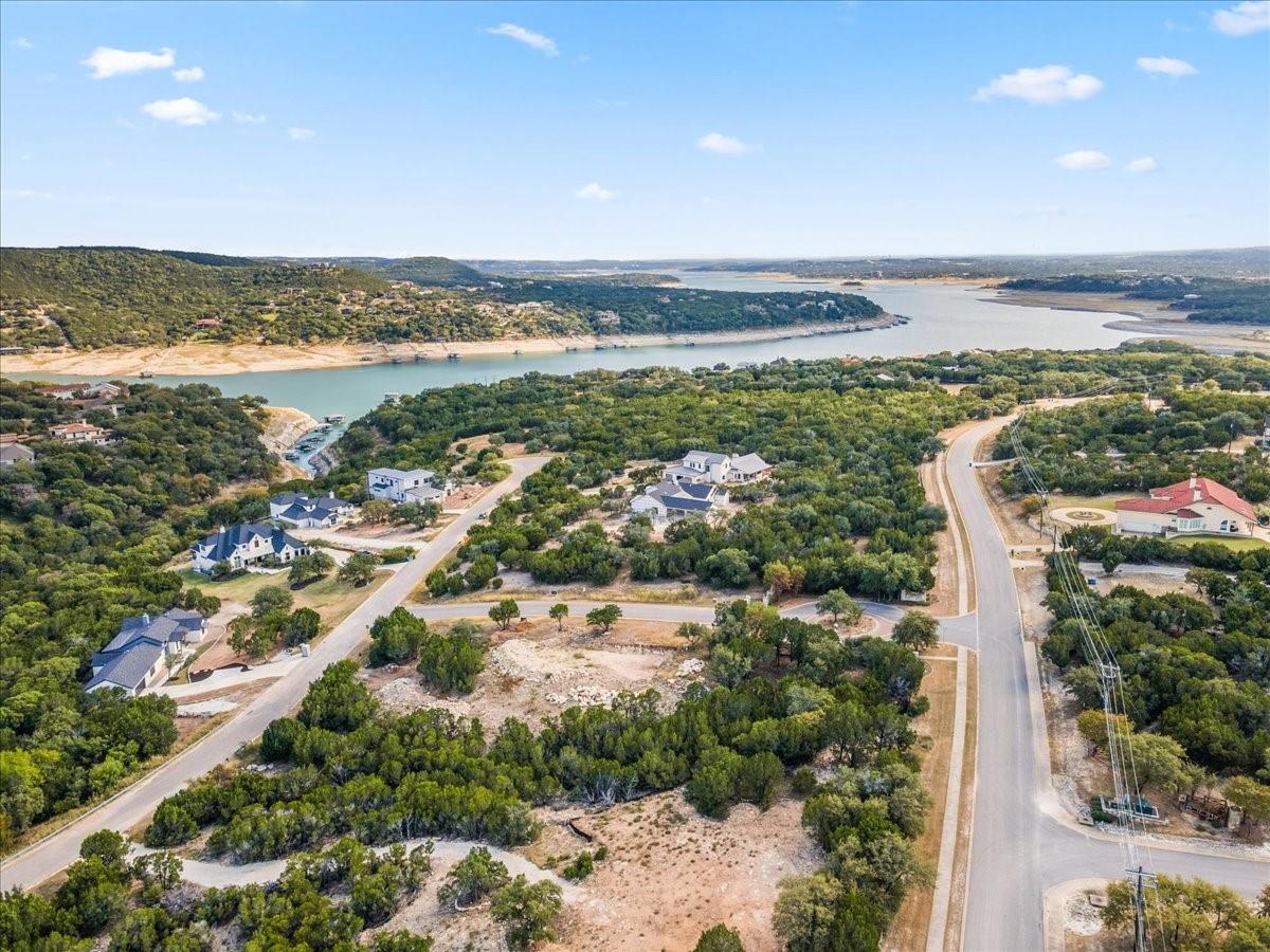 17620 Hunters Hollow Jonestown TX 78645