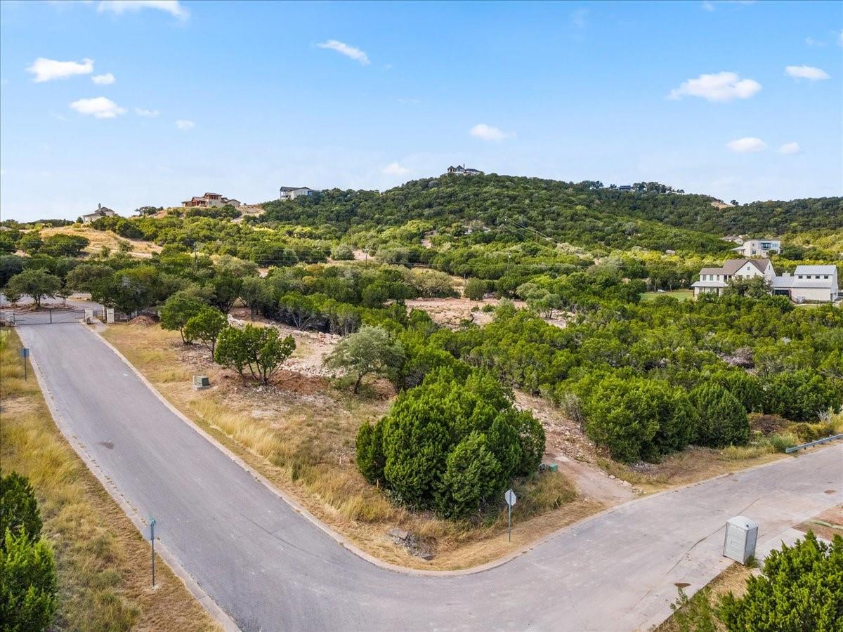 17620 Hunters Hollow Jonestown TX 78645