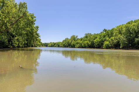 128 W Maunalua Drive Bastrop TX 78602