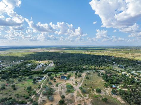 399 Seals Creek Road Lockhart TX 78644