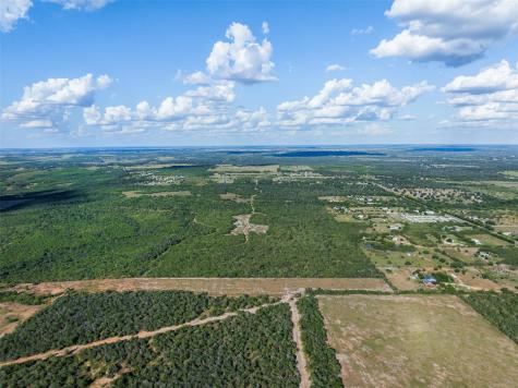399 Seals Creek Road Lockhart TX 78644