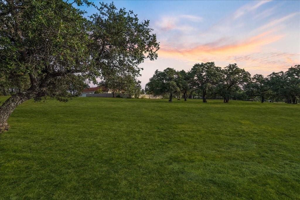 2504 Countryside Circle Spicewood TX 78669