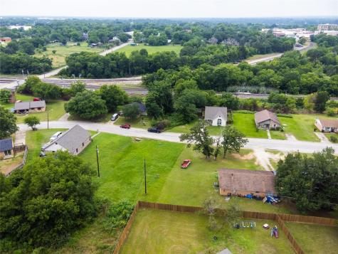 401 W Kleb Street Caldwell TX 77836