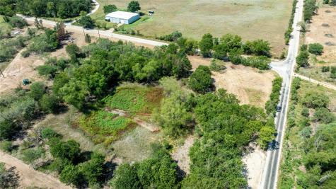 200 Tumbleweed Trail Dale TX 78616