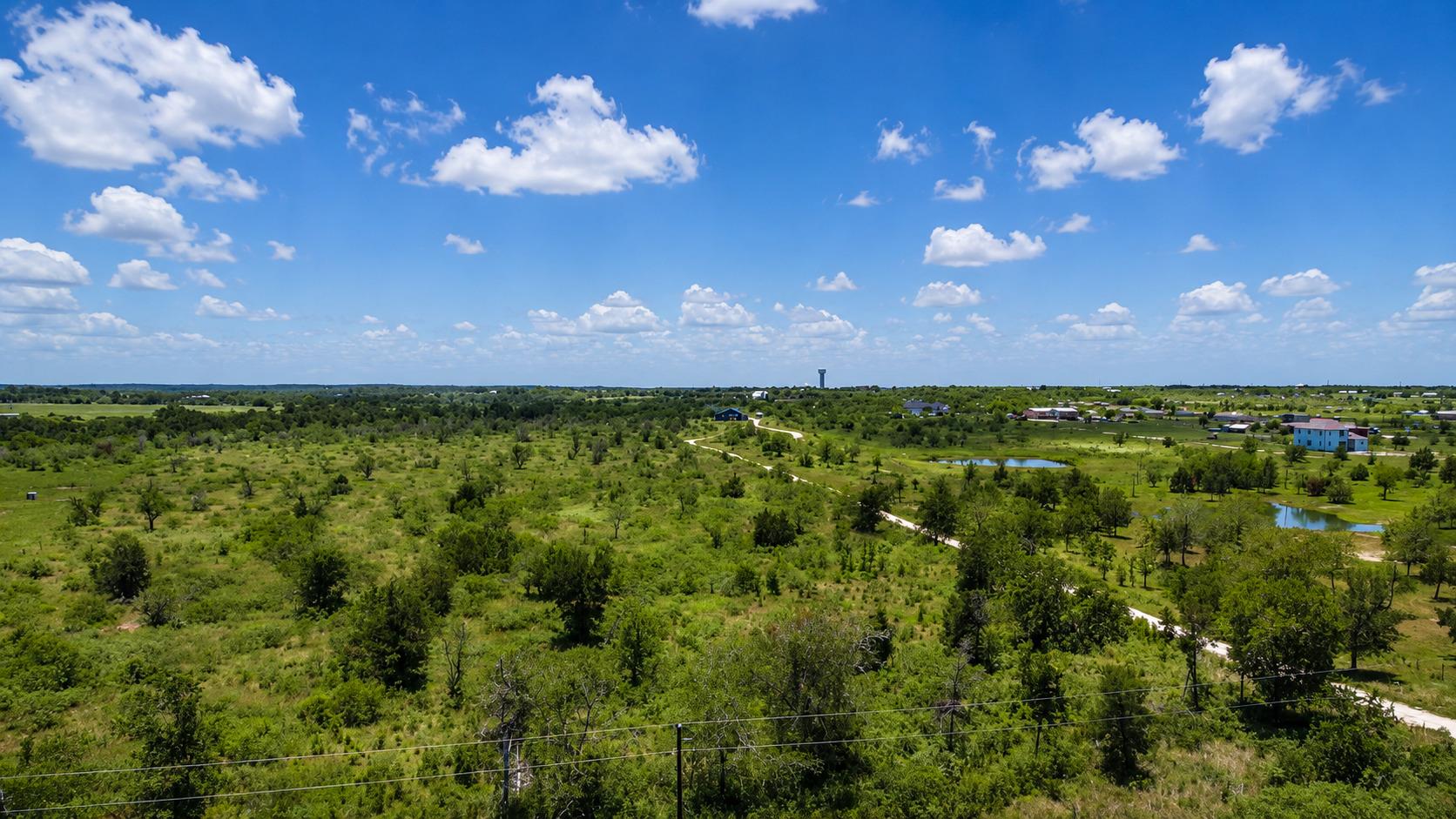 2500 NE County Road 466 Drive Elgin TX 78621