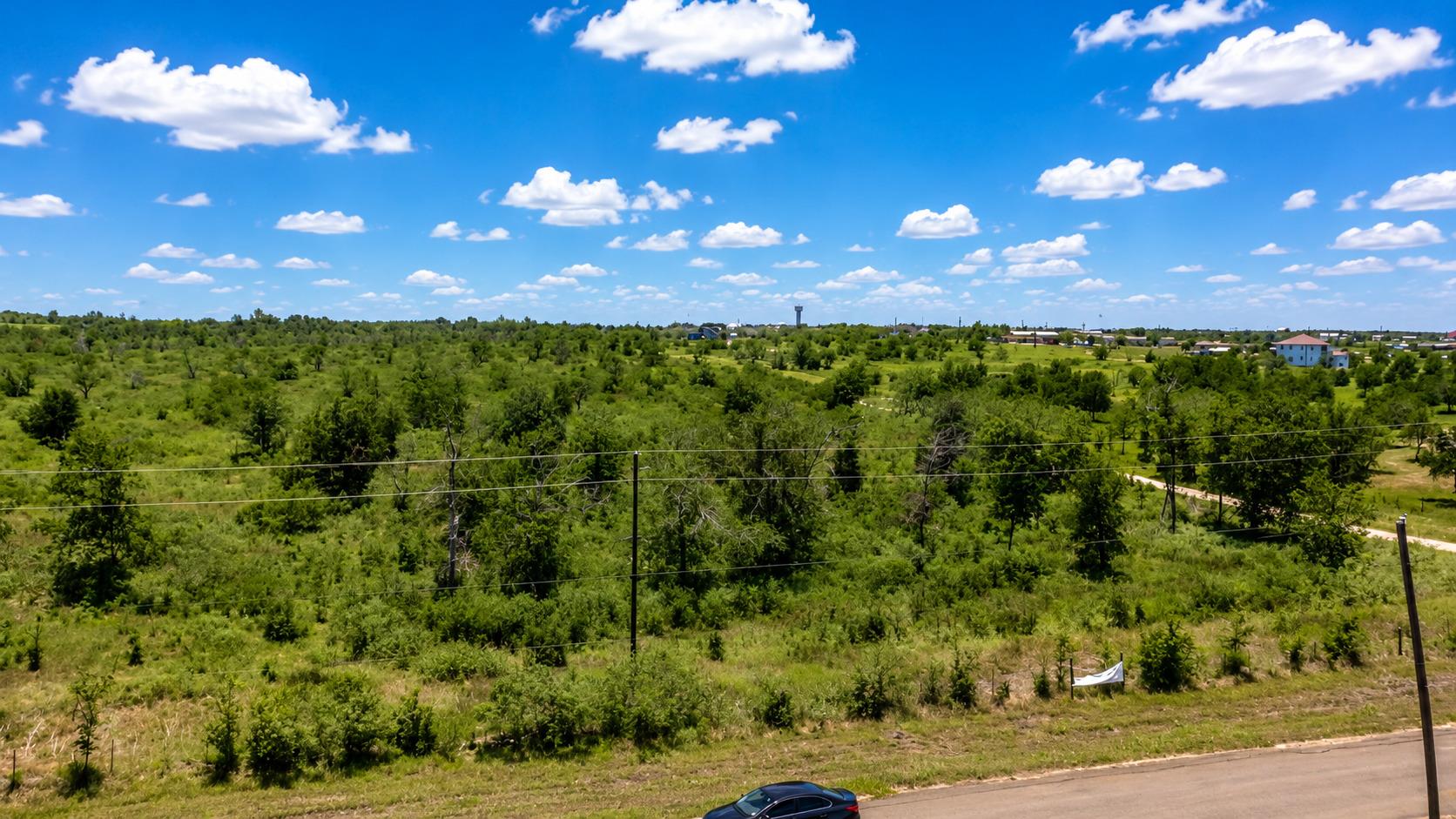 2500 NE County Road 466 Drive Elgin TX 78621