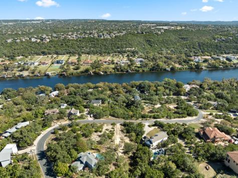 13701 Hunters Pass Austin TX 78734