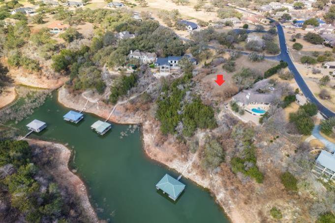 2707 Sailboat Pass Spicewood TX 78669