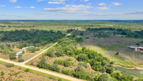 Lot 11 Private Road 4511 Waelder TX 78959
