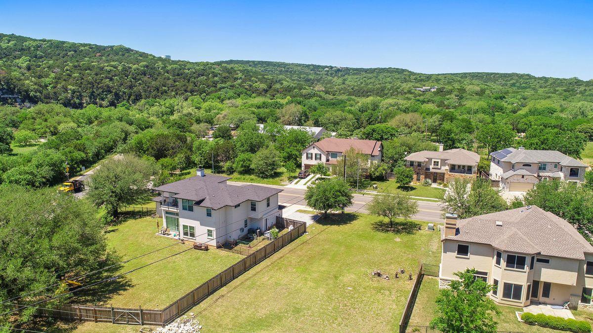 6204 Yaupon Drive Austin TX 78759
