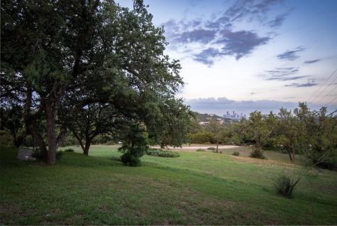 1106 The High Road Austin TX 78746