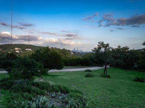 1106 The High Road Austin TX 78746