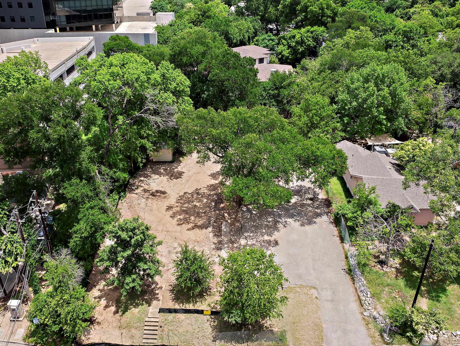 517 Bouldin Avenue Austin TX 78704