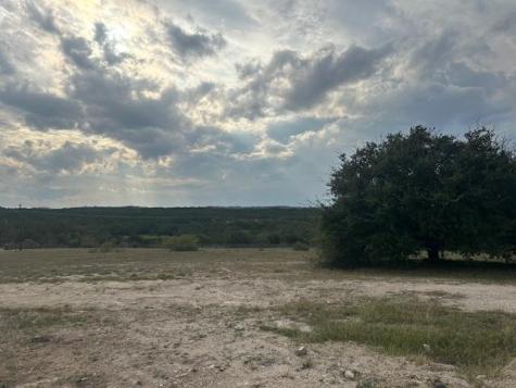 1100 Majestic Hills Boulevard Spicewood TX 78669