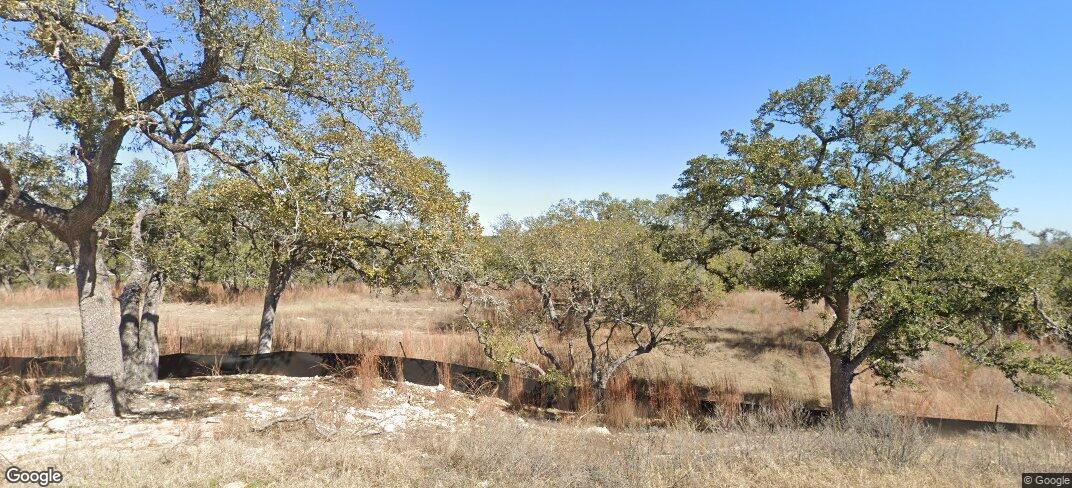 233 Crosswater Lane Dripping Springs TX 78620