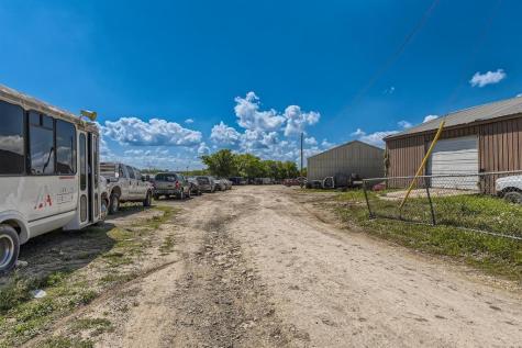 10209 Fm 812 Austin TX 78719