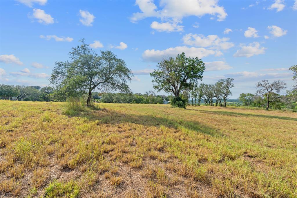 200 Contrails Way Spicewood TX 78669