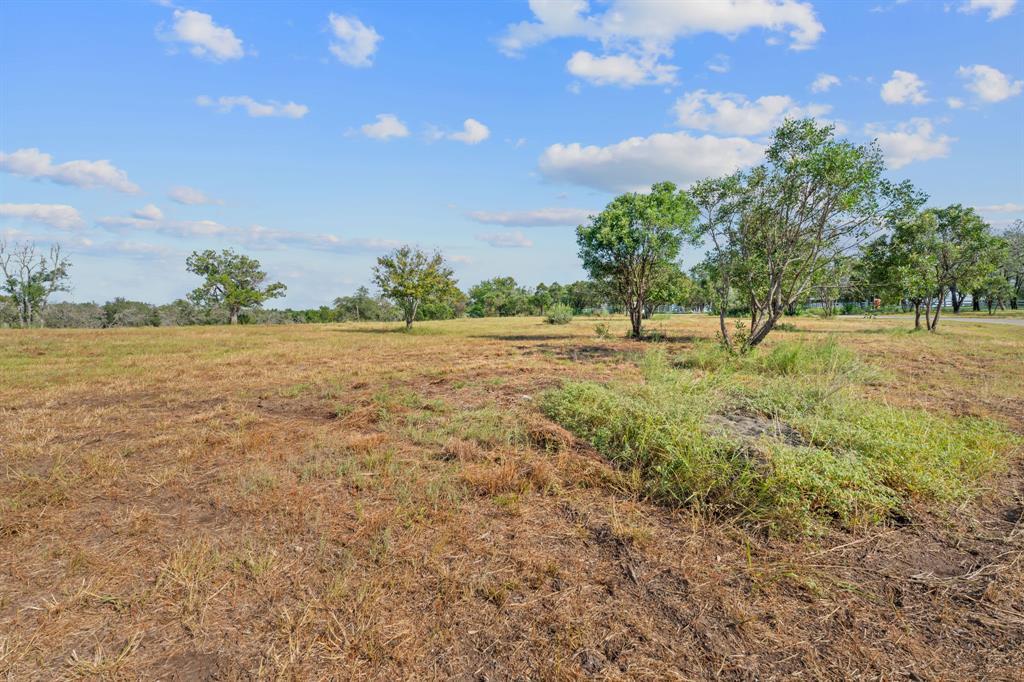 200 Contrails Way Spicewood TX 78669