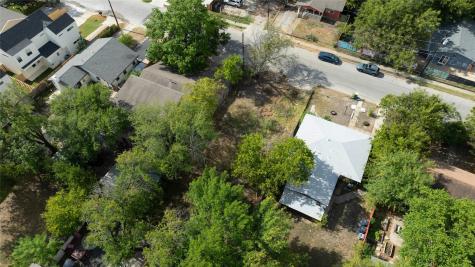 6804 Montana Street Austin TX 78741
