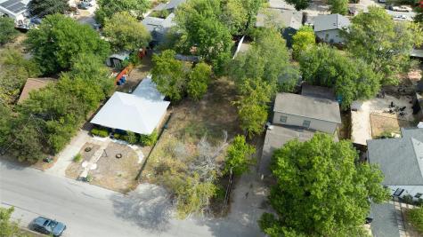 6804 Montana Street Austin TX 78741