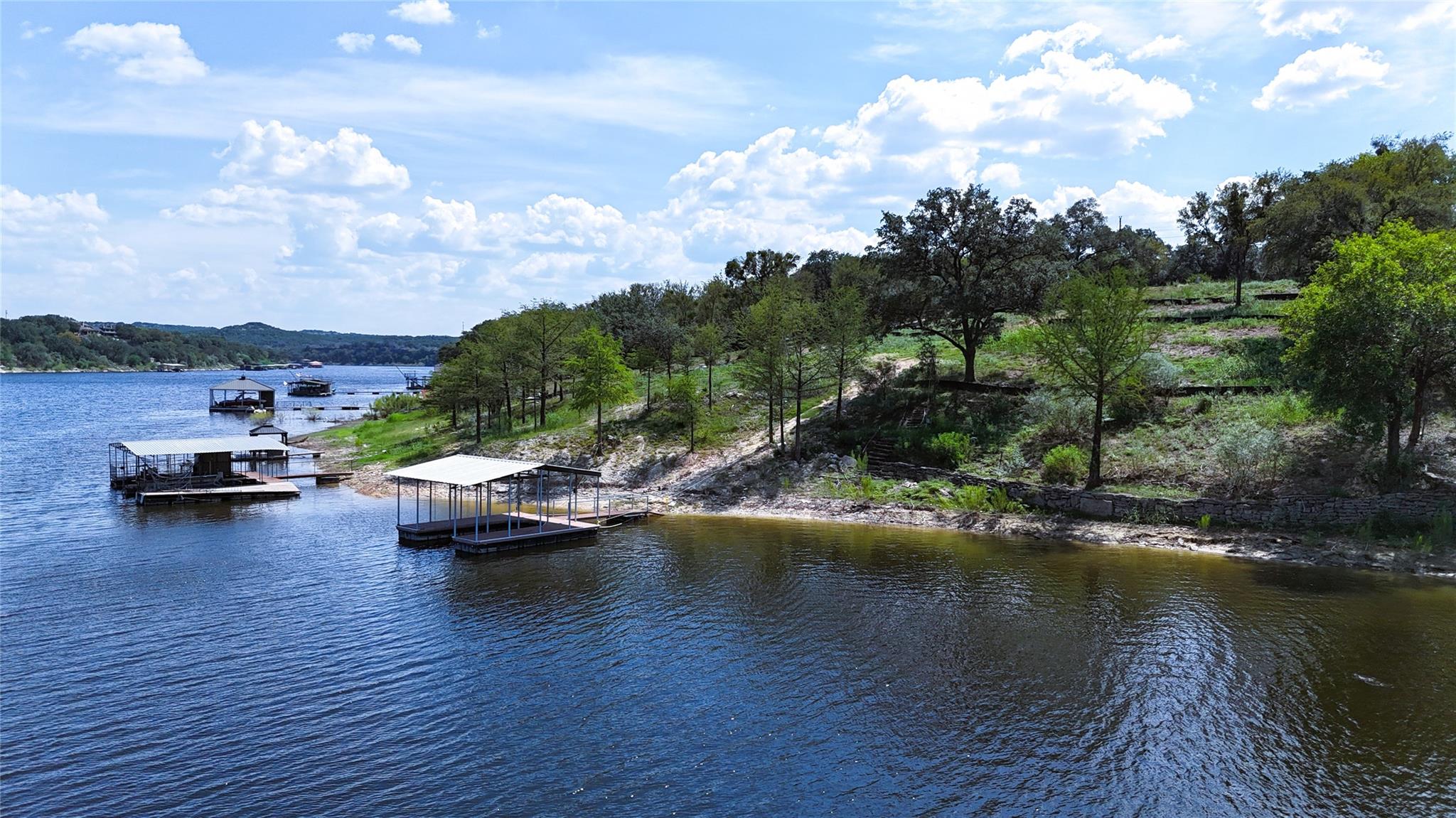 1015-1017 Lake Shore Lot 72&73 Drive Spicewood TX 78669