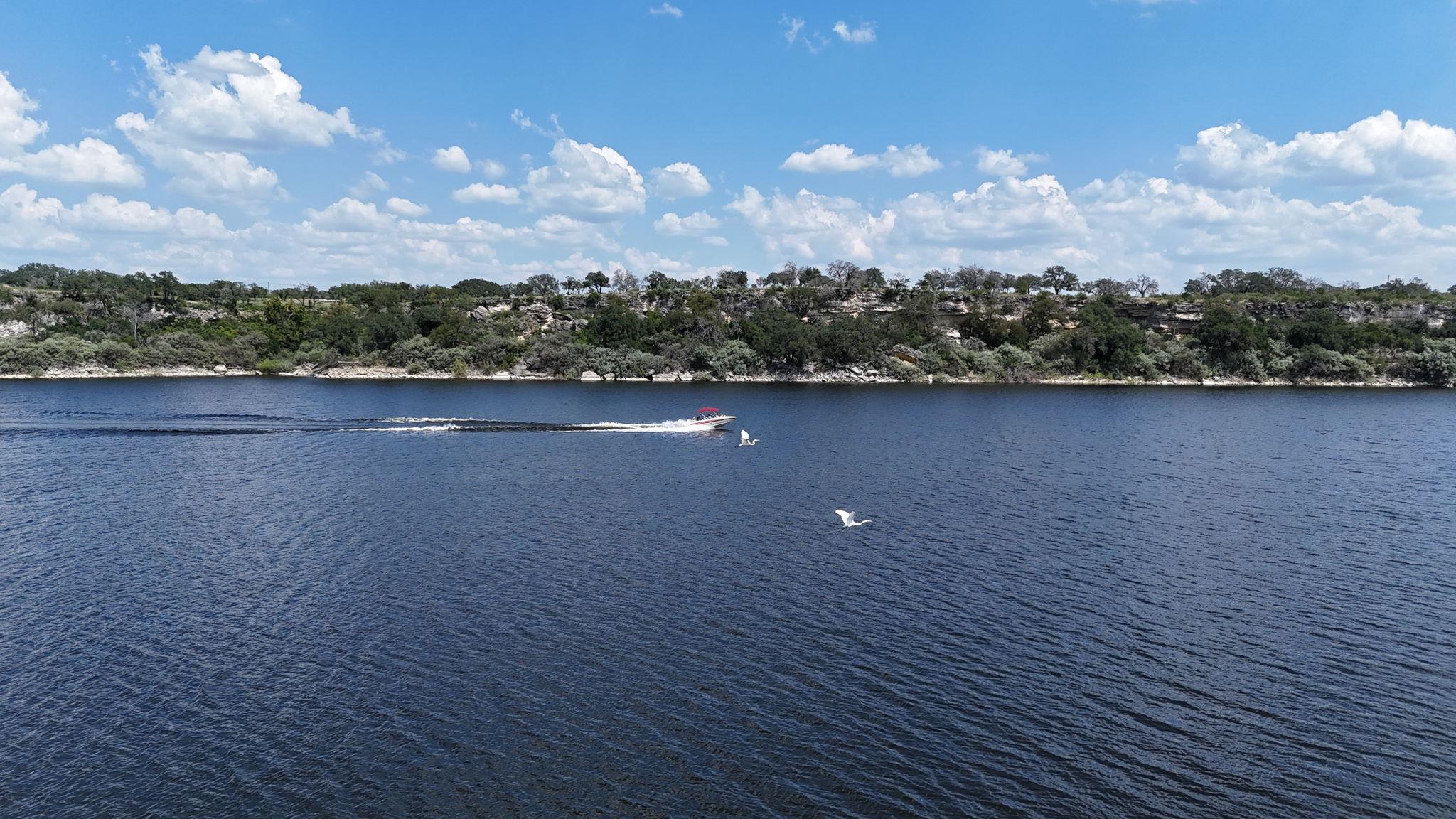 1015-1017 Lake Shore Lot 72&73 Drive Spicewood TX 78669