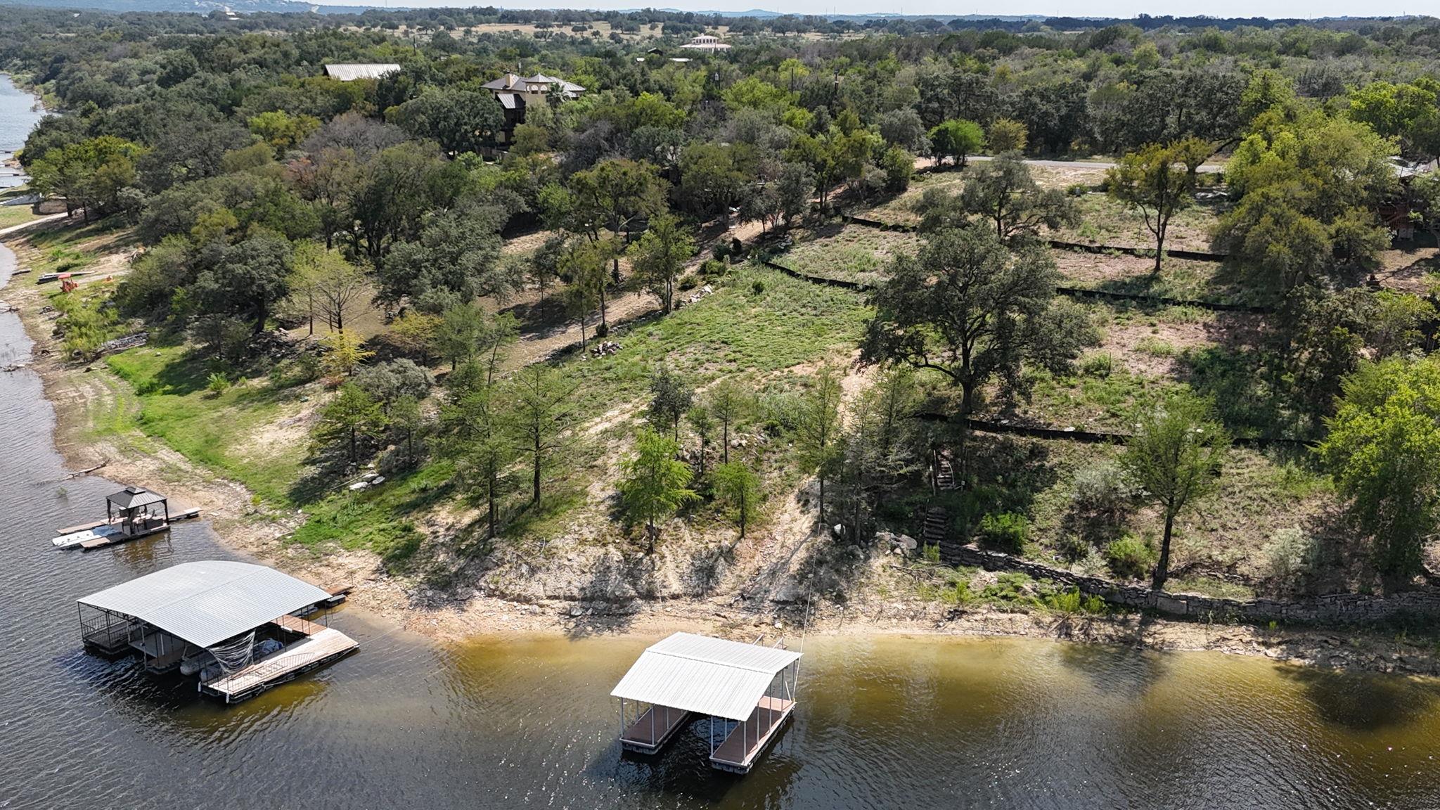 1015-1017 Lake Shore Lot 72&73 Drive Spicewood TX 78669