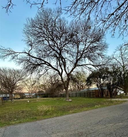 2011 Water Street Bastrop TX 78602