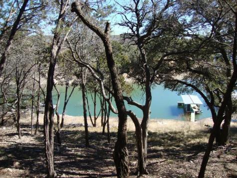 3705 1/2 N Peninsular Drive Marble Falls TX 78654