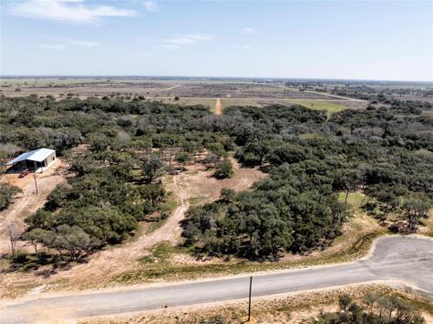 265 Wigeon Lane Columbus TX 78934
