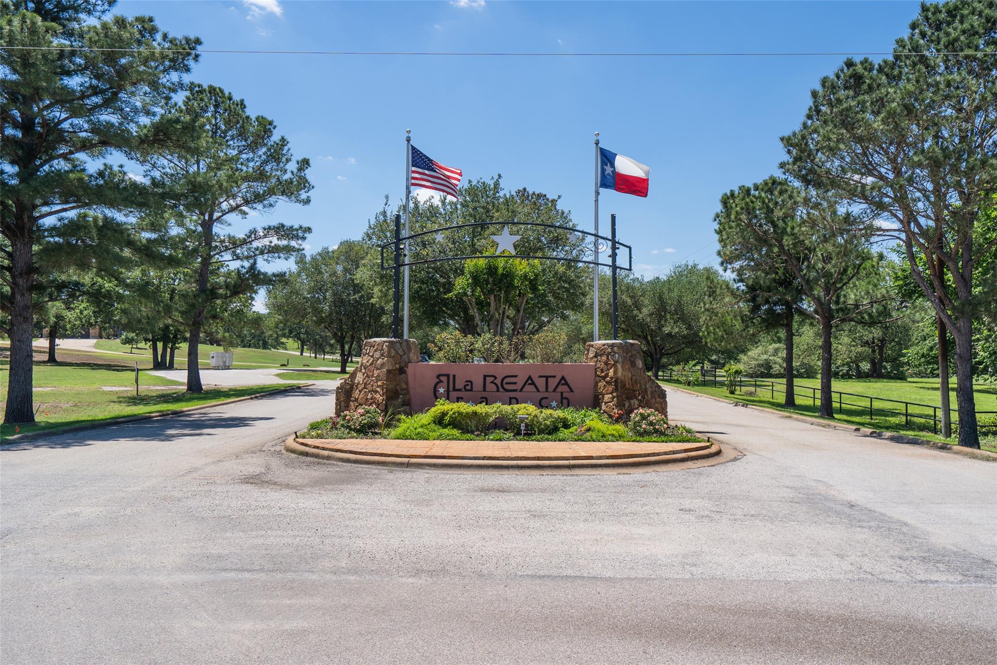 133 Roundup Ridge Smithville TX 78957