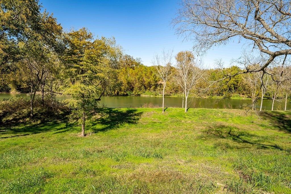 Lot 4 Fayette Shores Cove West Point TX 78963