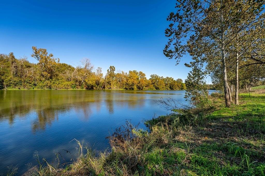 Lot 4 Fayette Shores Cove West Point TX 78963