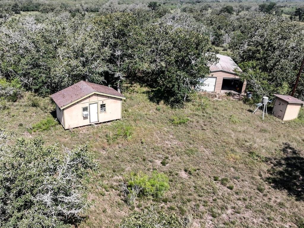 502 Robertson Road Smiley TX 78159