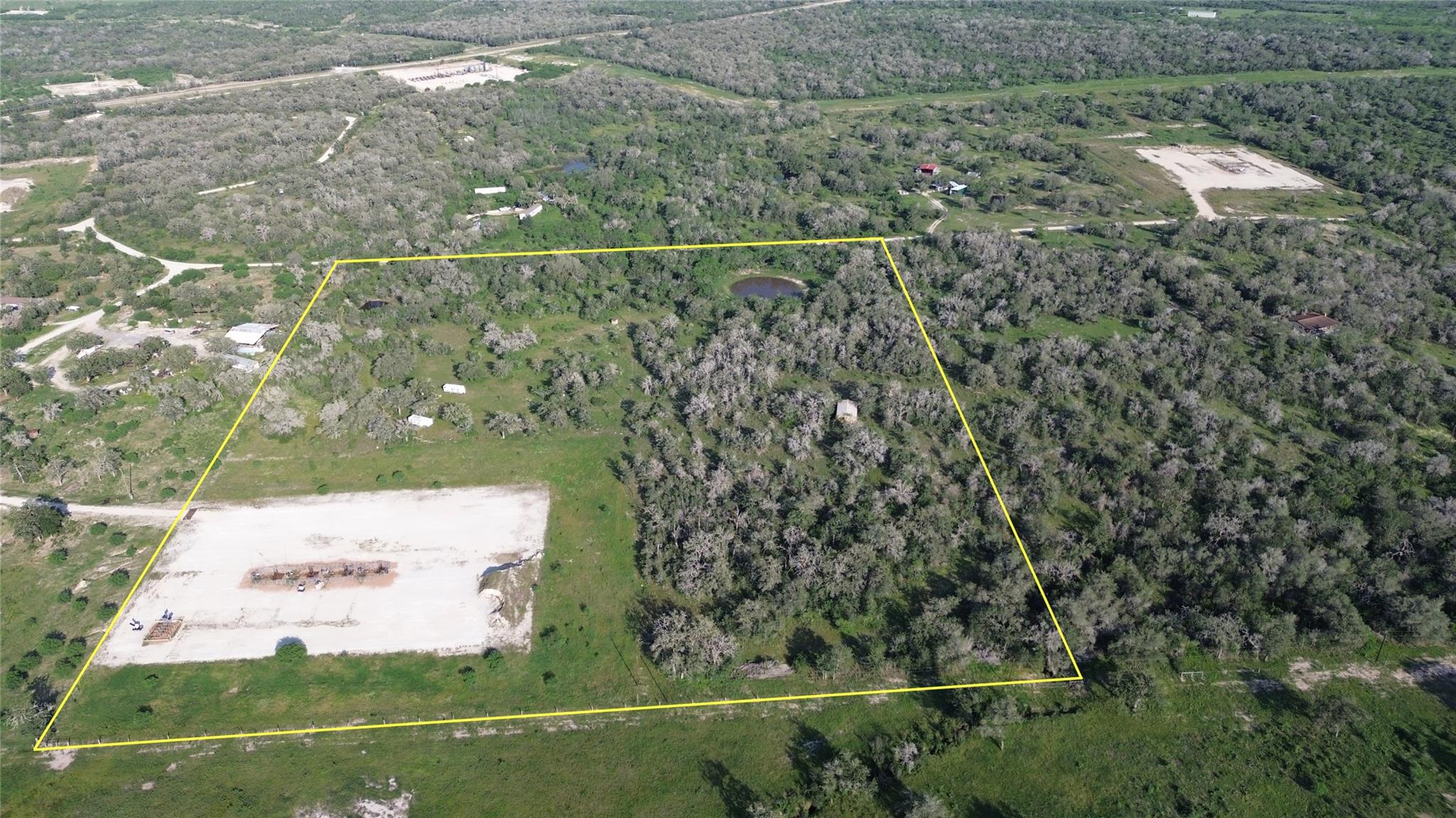 502 Robertson Road Smiley TX 78159