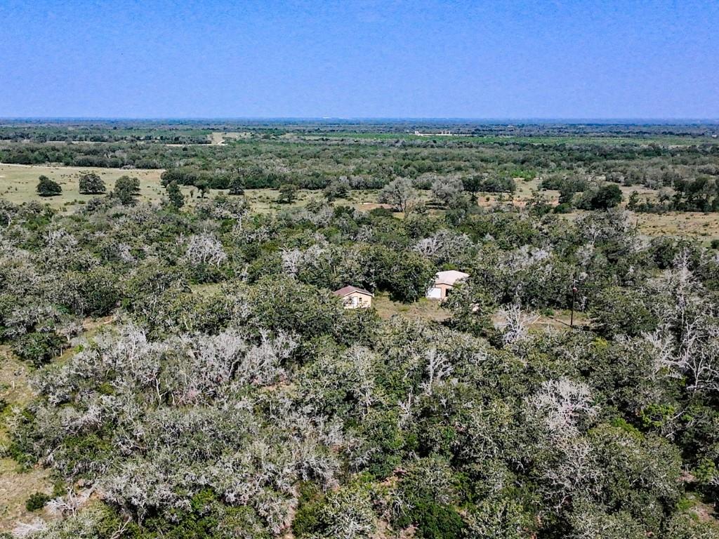 502 Robertson Road Smiley TX 78159