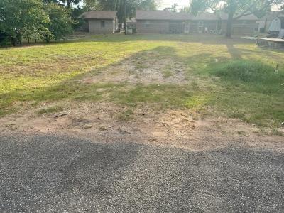 321 Webb Street Smithville TX 78957