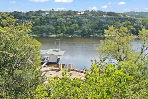 1517 Likeness Road Spicewood TX 78669