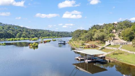 1517 Likeness Road Spicewood TX 78669