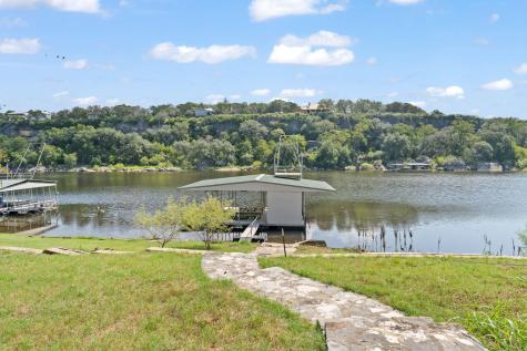 1517 Likeness Road Spicewood TX 78669