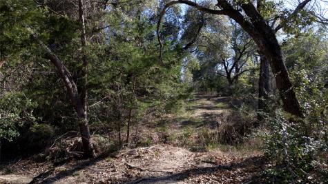 440 Boulton Creek Road Muldoon TX 78949