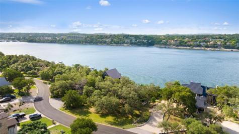 18401 Lakepoint Circle Point Venture TX 78645
