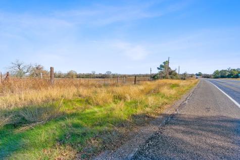 10996 Us Highway 90 W Harwood TX 78632