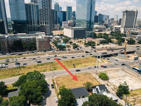900 Willow Street Austin TX 78702
