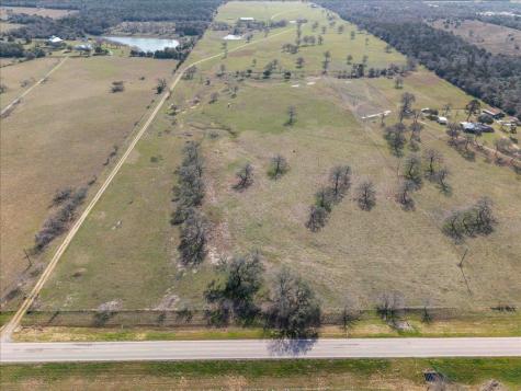 4504 State Highway 304 Rosanky TX 78953